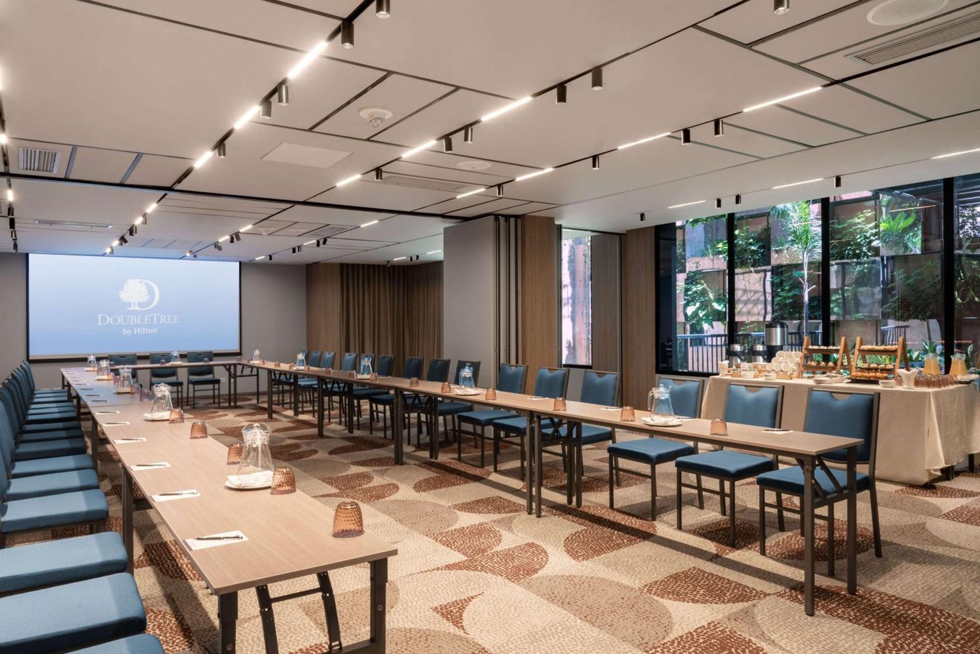 Doubletree By Hilton Lima San Isidro Hotel Exterior foto